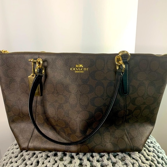 Coach Handbags - Coach 17x10 Large Brown with Black C and Brass Accents Tote Bag, Amazing Bag!